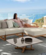 COFFEE TABLE 110 X 90 X 31 CM