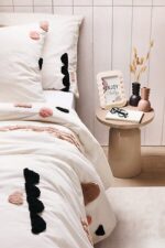 BEIGE TOTEM METAL SIDE TABLE  D. 38 CM x H. 44 CM - Image 2