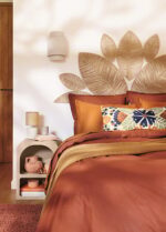 BEIGE BEDSIDE TABLE  40 x 30 x 55 cm - Image 3