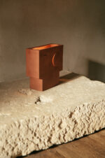 HANDMADE CERAMIC TABLE LAMP - TERRACOTTA 28x10x27 - Image 4