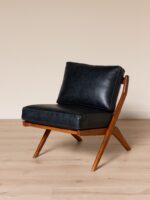 LEATHER AND ACACIA ARMCHAIR - 81 X 64 X 87