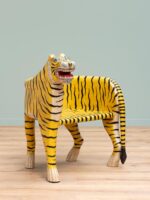 TIGER ARMCHAIR - 87 X 72 X 70 cm 